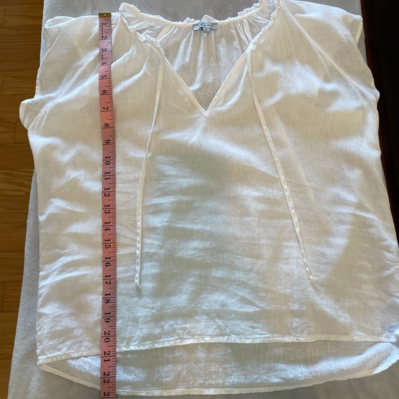 Rails Raven Linen Blend Top - Picture 10 of 12